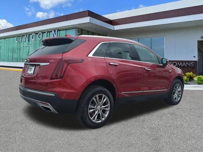 2022 Cadillac XT5 Premium Luxury