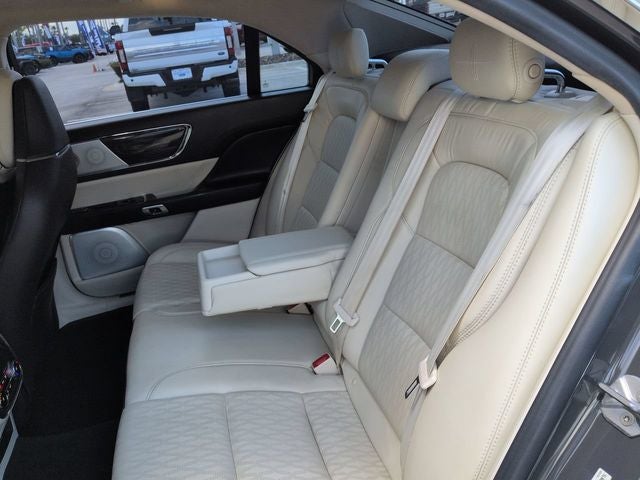 2019 Lincoln Continental Black Label