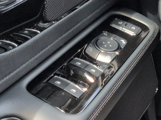 2027 Lincoln Aviator Premiere