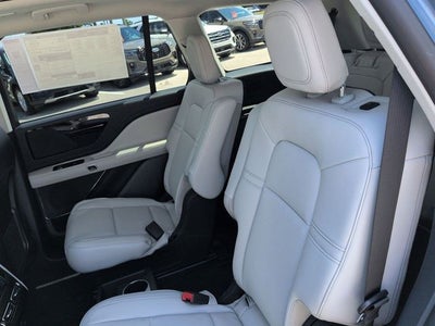 2027 Lincoln Aviator Premiere
