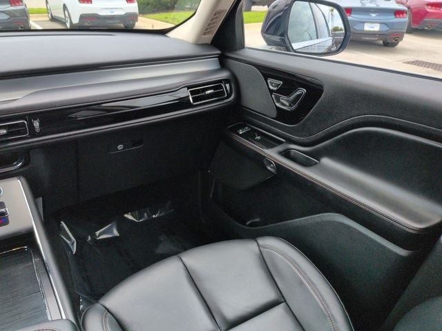 2023 Lincoln Aviator Standard