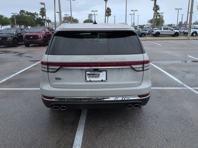 2022 Lincoln Aviator Reserve