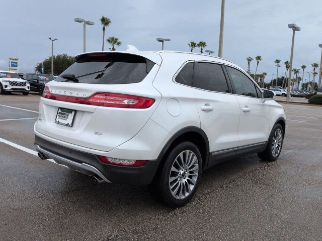 2015 Lincoln MKC Base