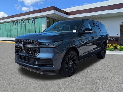 2027 Lincoln Navigator Reserve