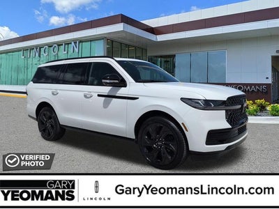 2027 Lincoln Navigator Reserve