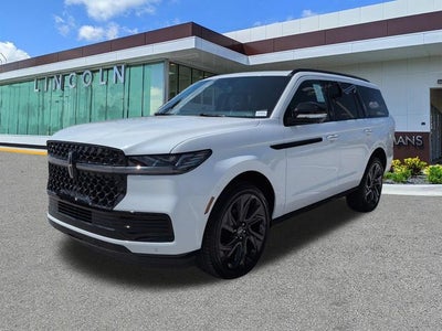 2027 Lincoln Navigator Reserve