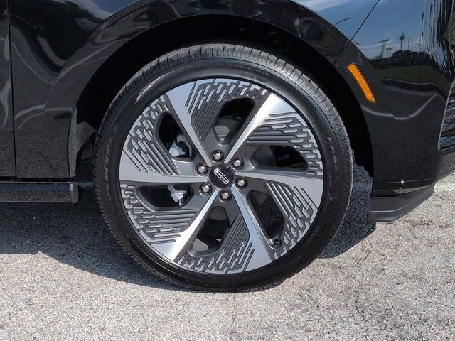 2027 Lincoln Navigator Black Label