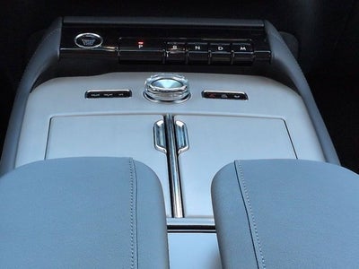 2026 Lincoln Navigator Premiere