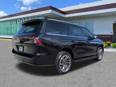 2026 Lincoln Navigator Premiere