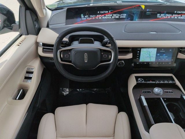 2027 Lincoln Navigator Premiere