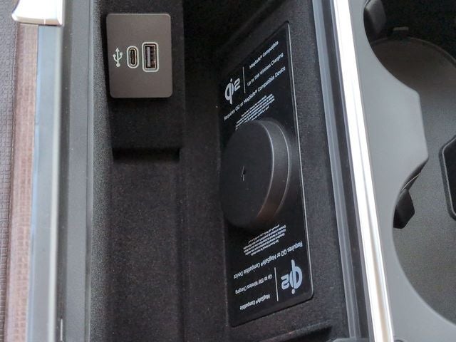 2027 Lincoln Navigator Premiere