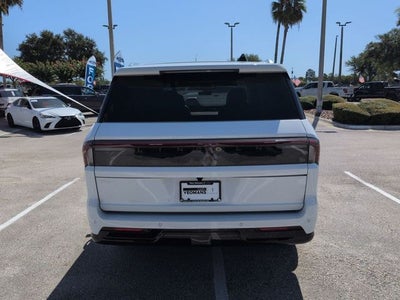 2025 Lincoln Navigator L Reserve