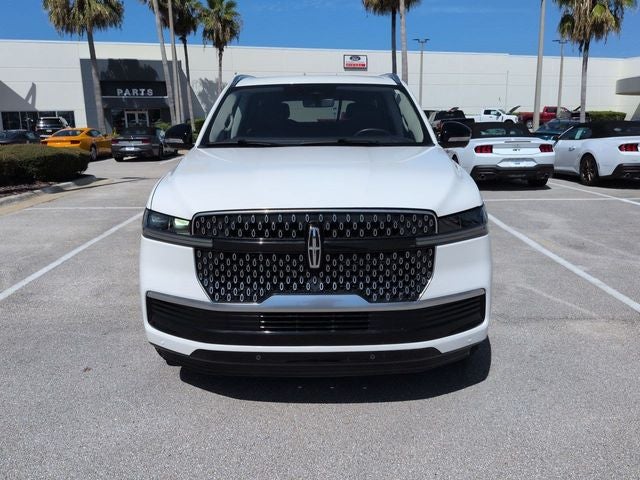 2025 Lincoln Navigator L Reserve