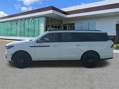 2025 Lincoln Navigator Reserve