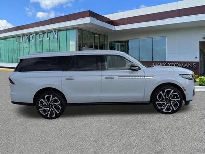 2026 Lincoln Navigator Reserve