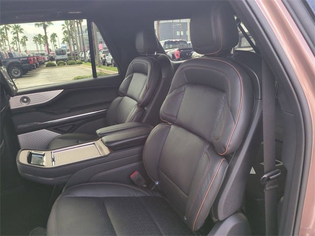 2025 Lincoln Navigator Black Label