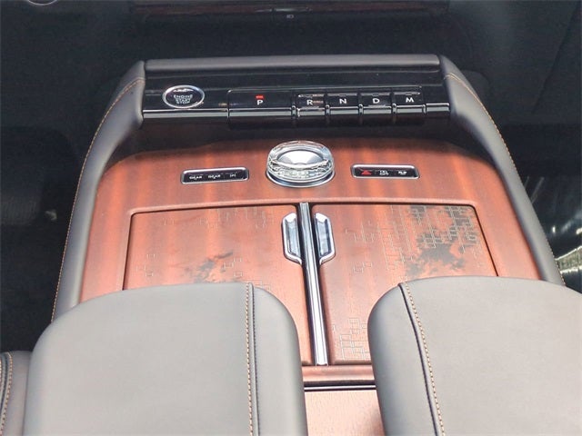 2025 Lincoln Navigator Black Label