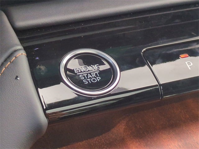 2025 Lincoln Navigator Black Label