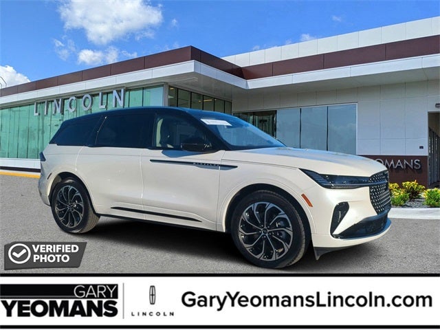 2025 Lincoln Nautilus Reserve