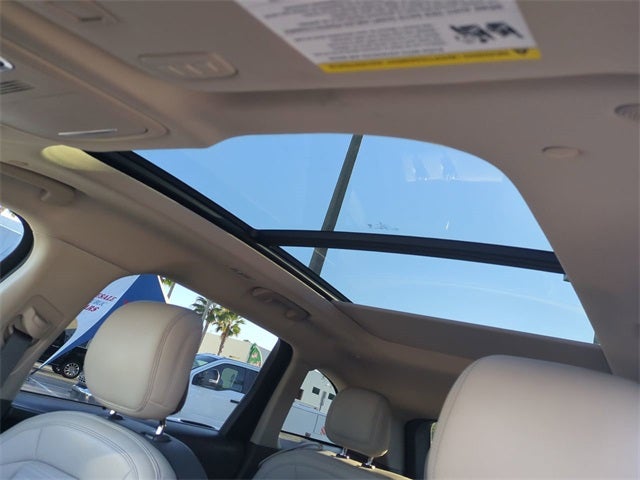 2025 Lincoln Nautilus Reserve