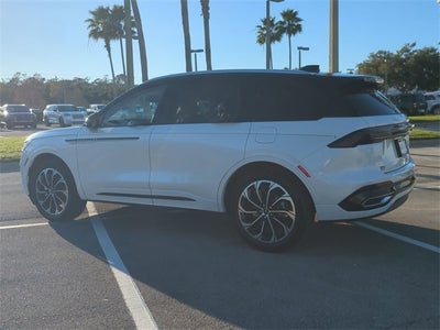 2025 Lincoln Nautilus Reserve