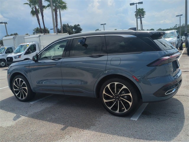 2025 Lincoln Nautilus Black Label