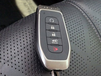 2025 INFINITI QX80 SENSORY
