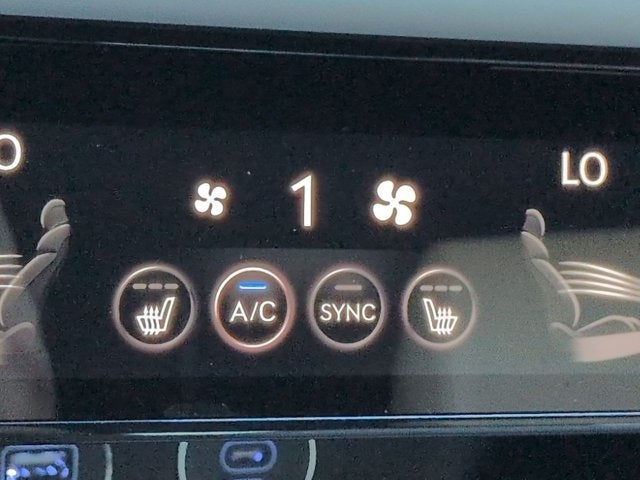 2024 Genesis G70 2.5T