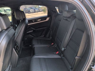 2024 Porsche Cayenne Coupe Base