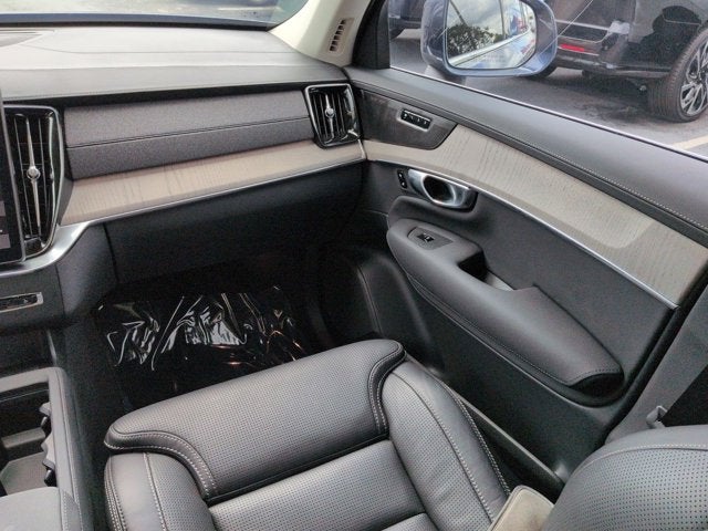 2025 Volvo XC90 Plug-In Hybrid T8 Ultra 7 Passenger 2025.5