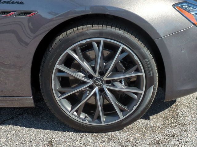 2024 Maserati Ghibli Modena