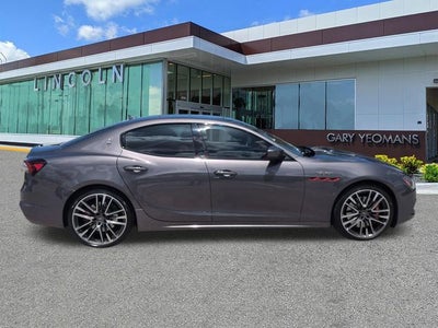 2022 Maserati Ghibli Trofeo