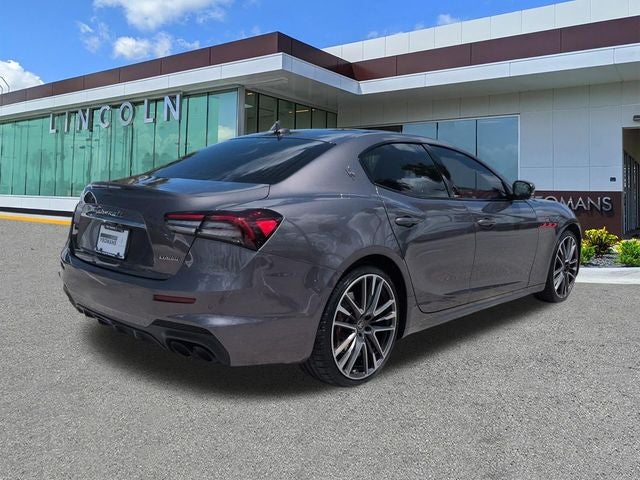 2022 Maserati Ghibli Trofeo