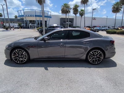 2022 Maserati Ghibli Trofeo