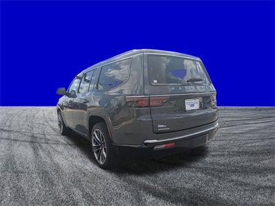 2022 Jeep Wagoneer Series III