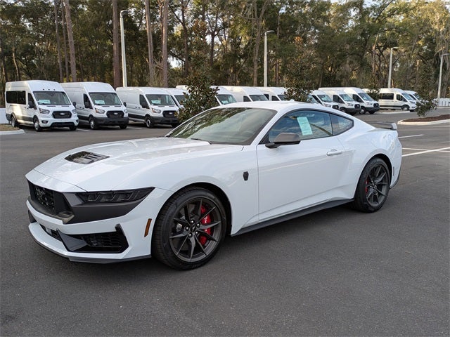 2026 Ford Mustang Dark Horse