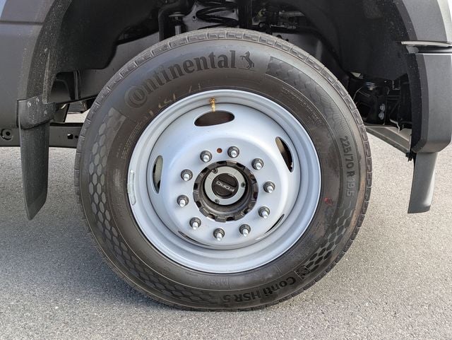 2026 Ford F-450SD DRW