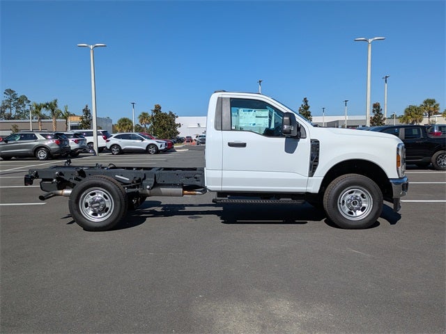 2026 Ford F-350SD XL 145 WB