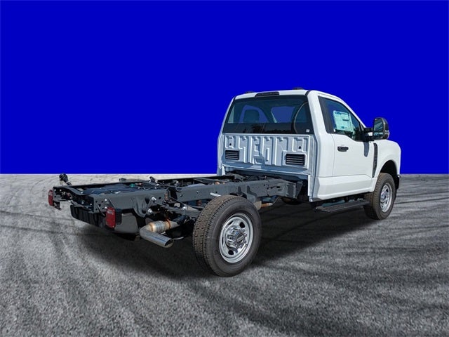 2026 Ford F-350SD XL 145 WB