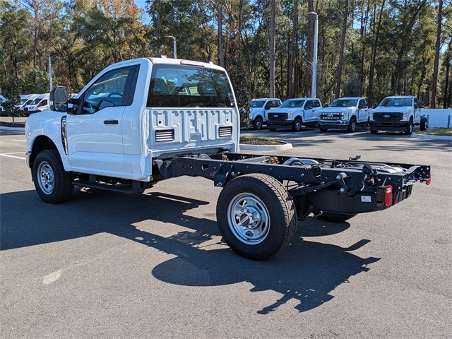 2026 Ford F-350SD XL 145 WB