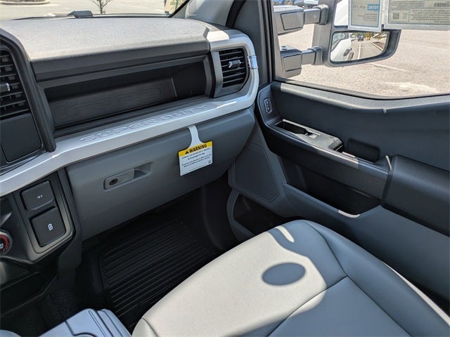 2025 Ford F-350SD XL 145 WB