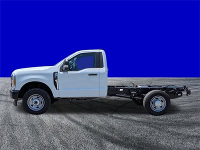 2025 Ford F-350SD XL 145 WB