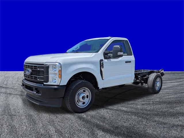 2025 Ford F-350SD XL 145 WB
