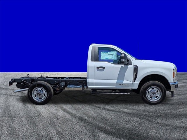 2026 Ford F-350SD XL 145 WB