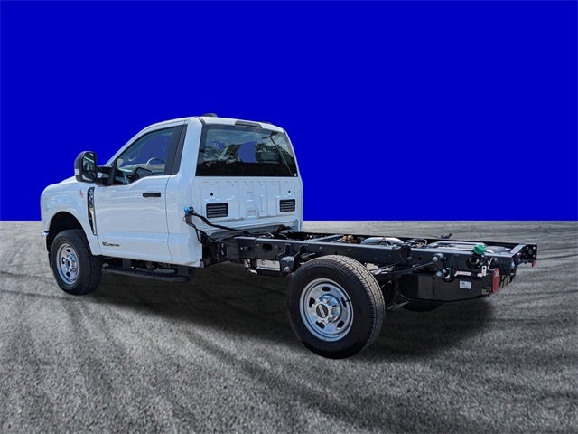 2026 Ford F-350SD XL 145 WB