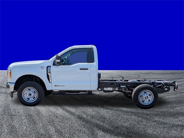 2026 Ford F-350SD XL 145 WB