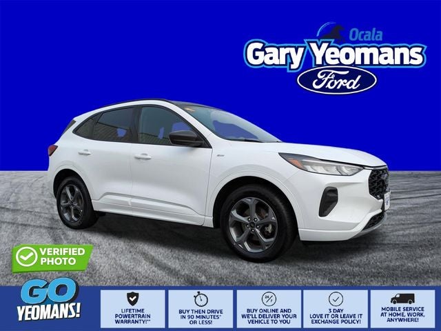 2023 Ford Escape ST-Line AWD's photo