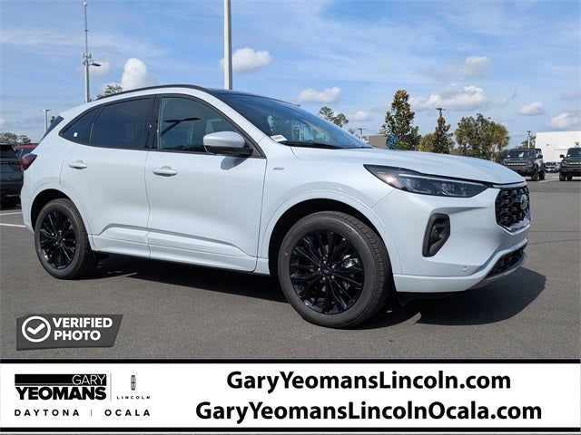 2026 Ford Escape Hybrid ST-Line Elite