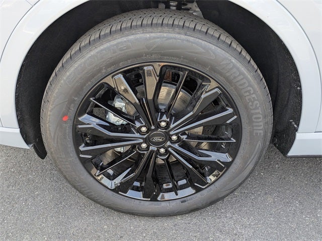 2026 Ford Escape Hybrid ST-Line Elite