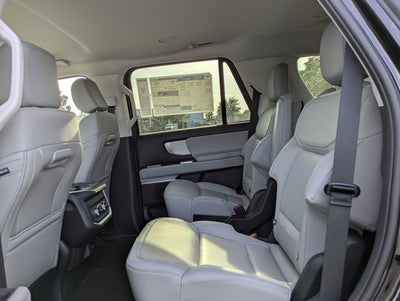 2026 Ford Expedition Active